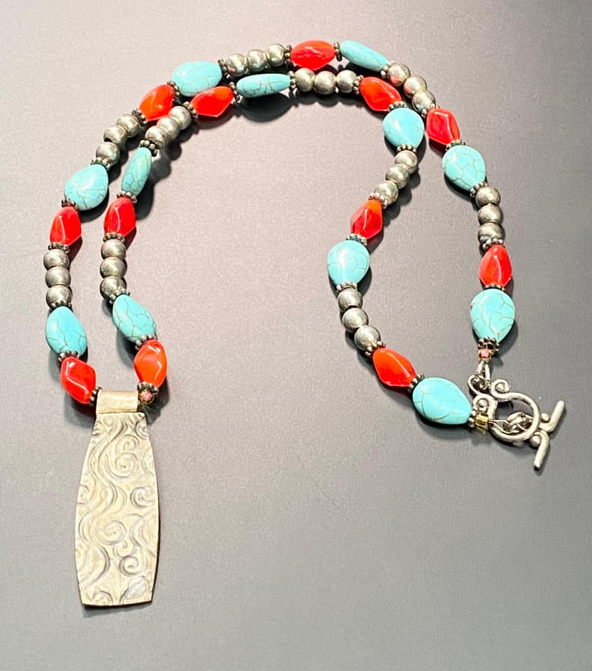 Silver Tone Glass & Dyed Stone Necklace