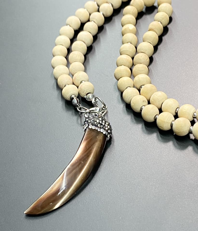 Wood Bead Shell Necklace