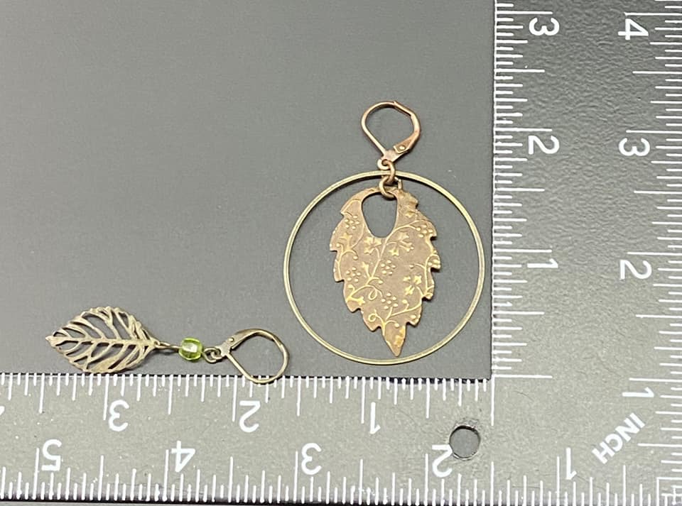 2 Pairs of Earrings