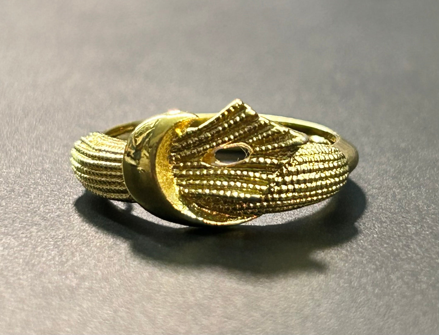 Avon Vintage Ring