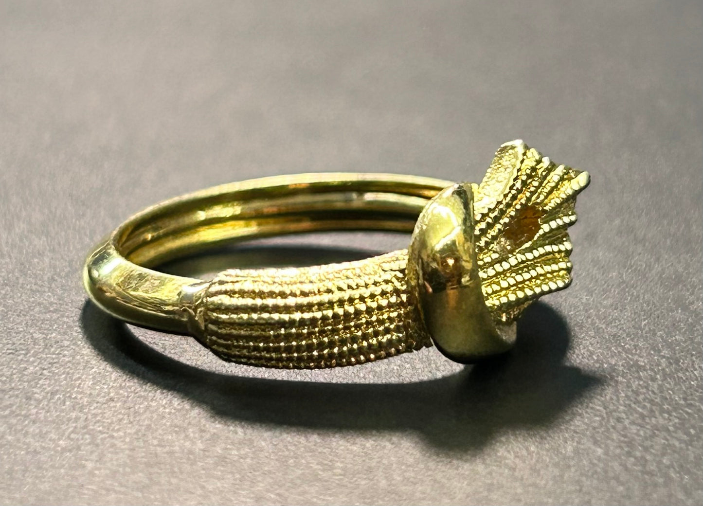 Avon Vintage Ring