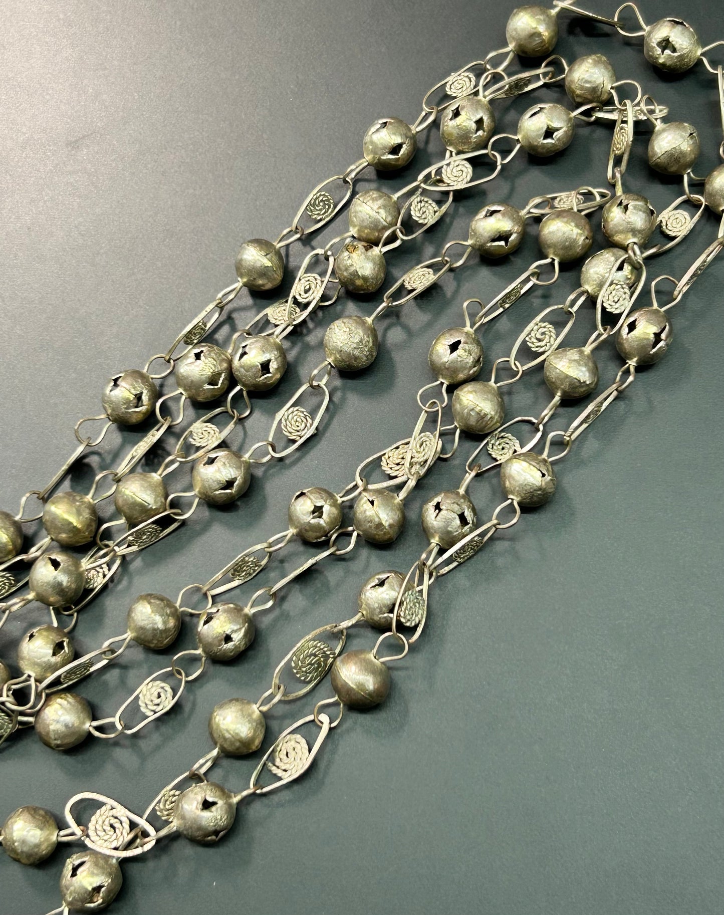 Vintage Silver Tone Necklace