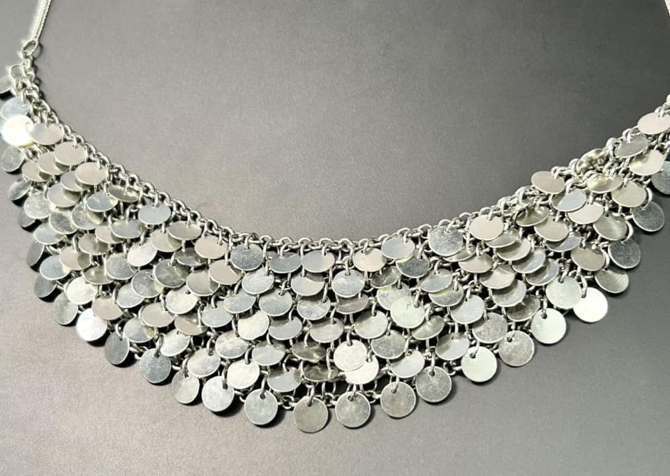 Silver Tone Disc Necklace