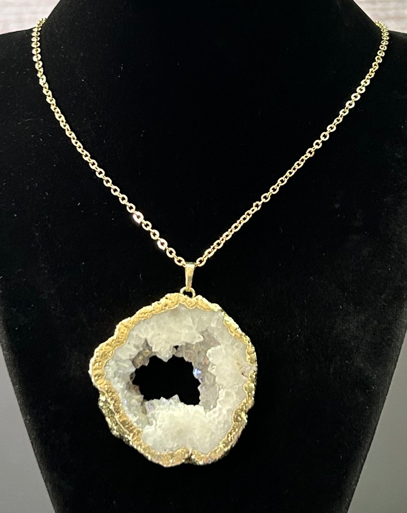 Gold Tone Geode Necklace