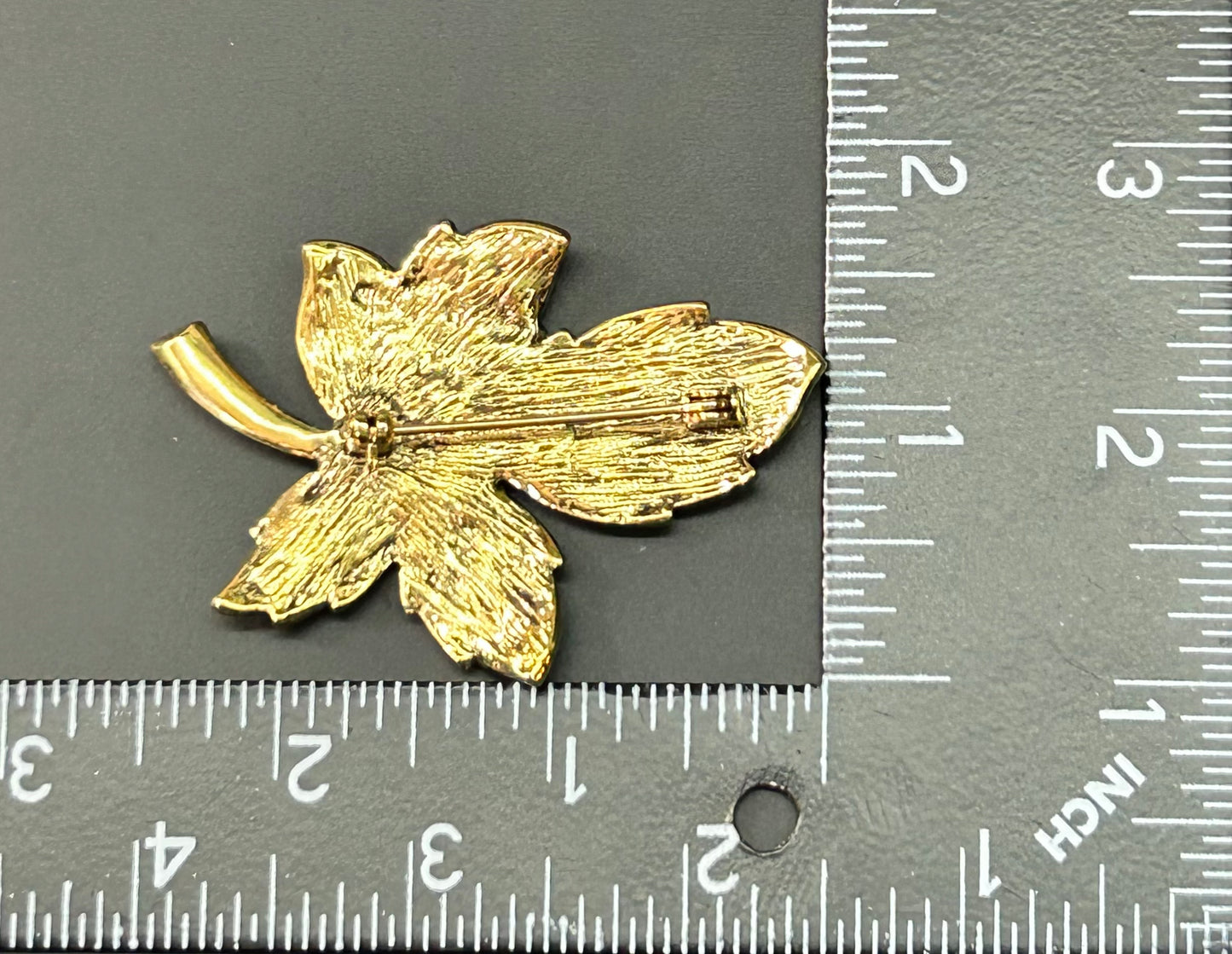 Rhinestone Leaf Brooch