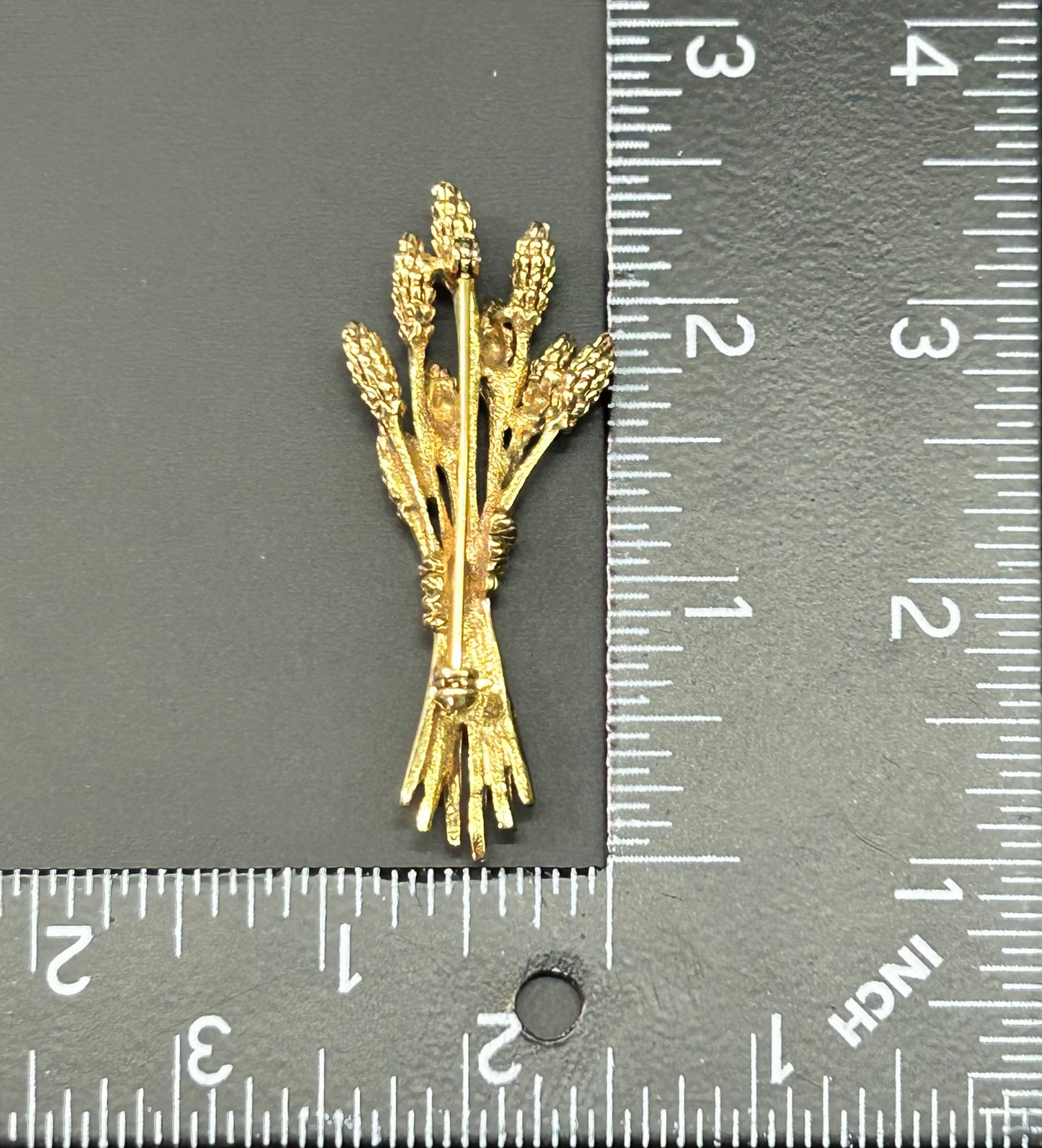 Bushel of Wheat Brooch