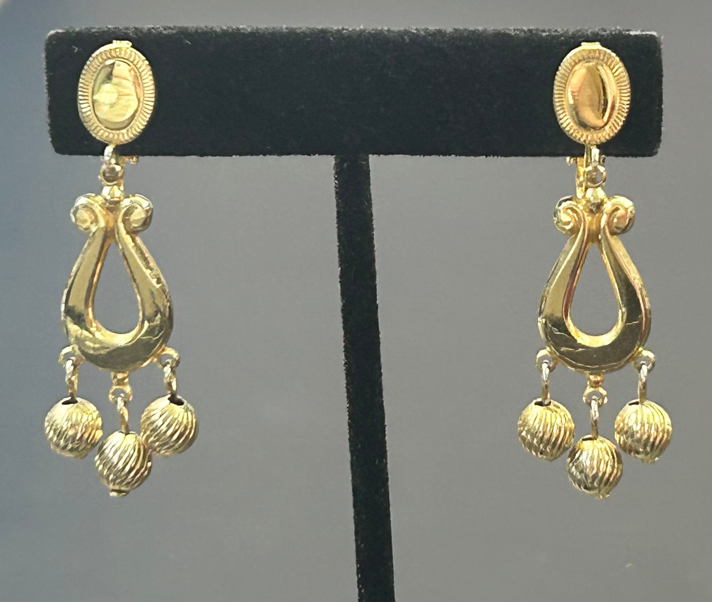 Vintage Dangle Clip Earrings