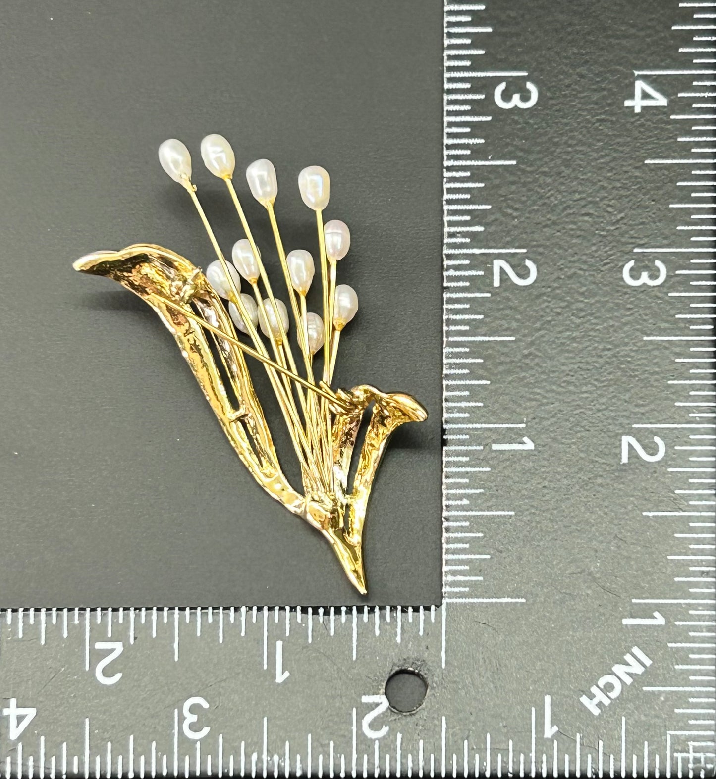 Vintage Pearl Brooch