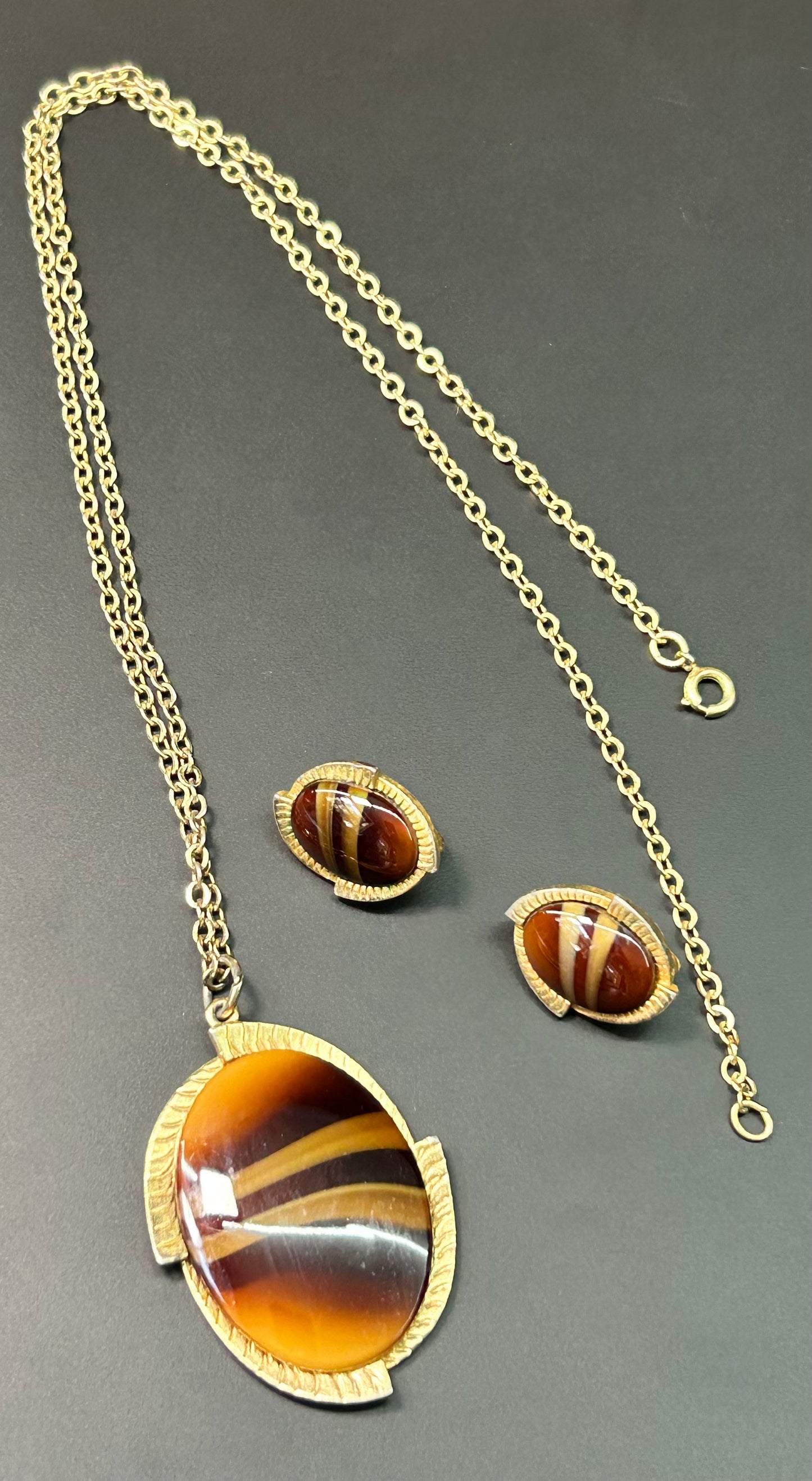 Sarah Coventry Glass Cabochon Set