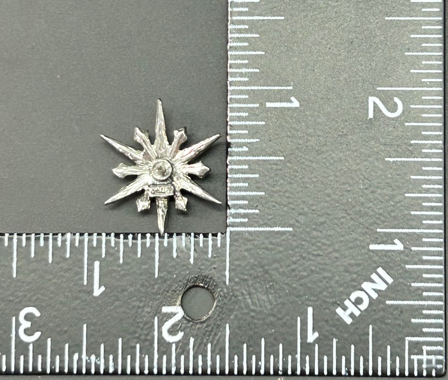 Chloe + Isabel Starburst Pin