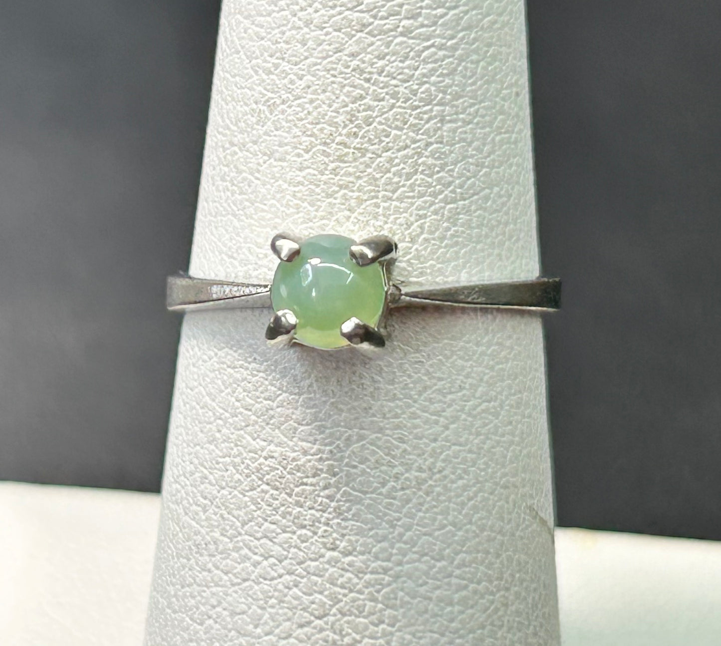 Vintage Sterling Silver Stone Ring