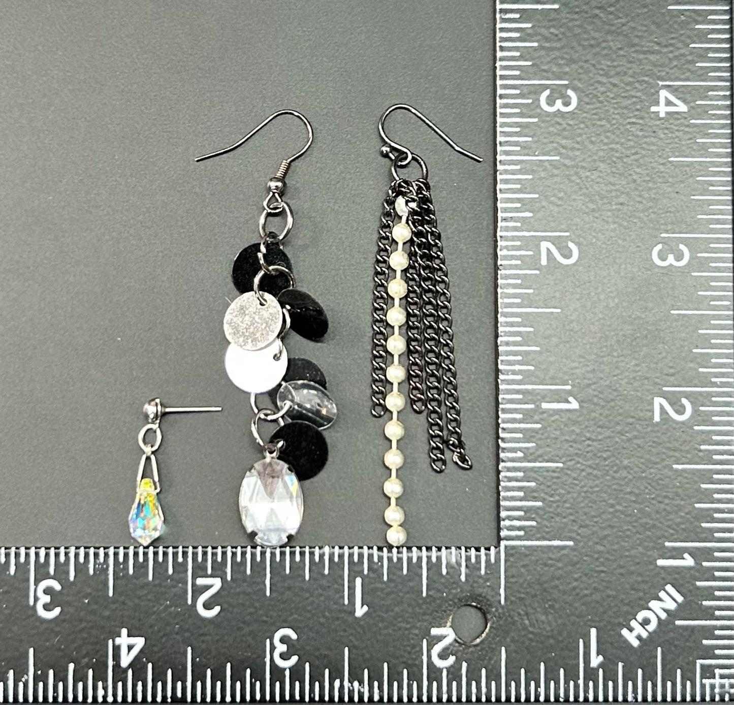 3 Pairs of Fashion Earrings