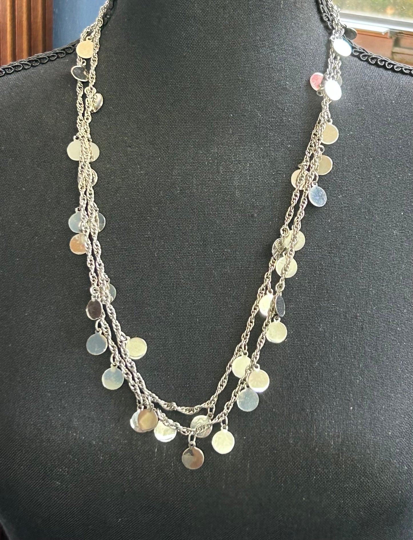 Silver Tone Disc Necklace