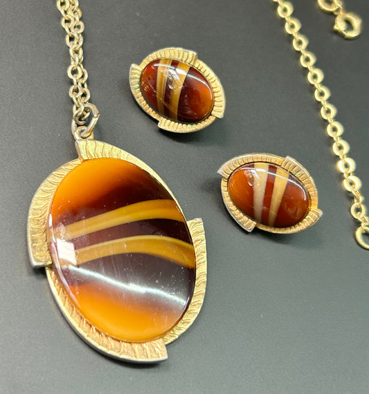 Sarah Coventry Glass Cabochon Set