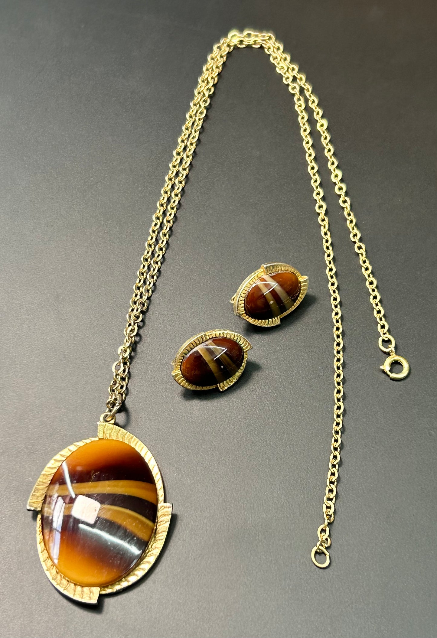 Sarah Coventry Glass Cabochon Set