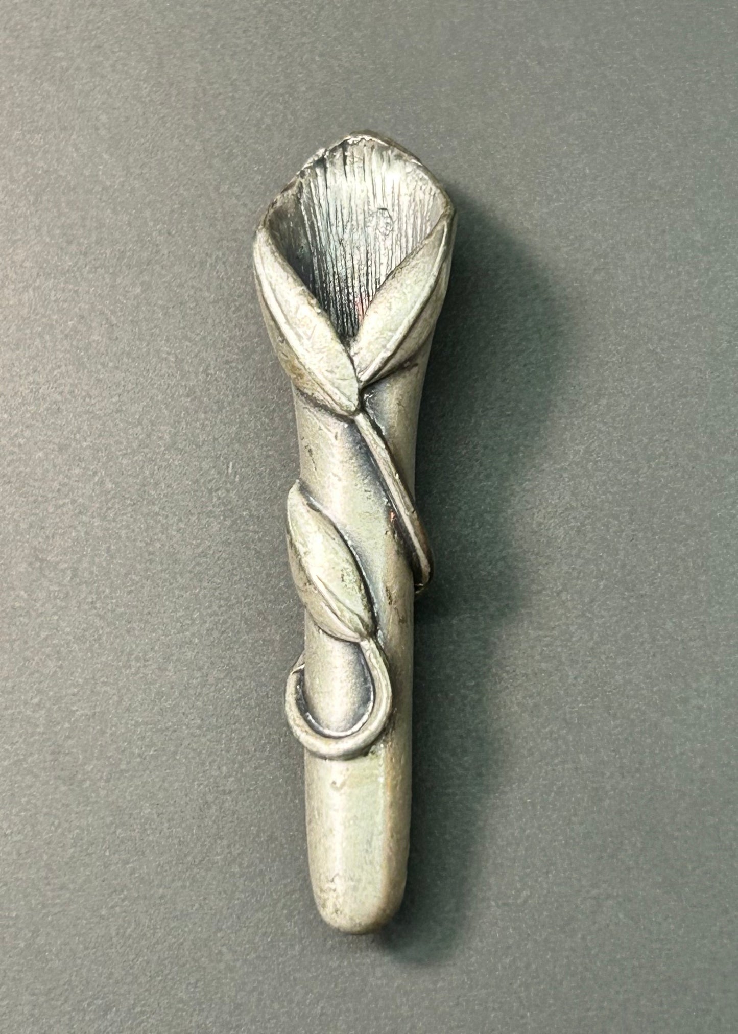 Tussie Mussie Bouquet Holder Brooch