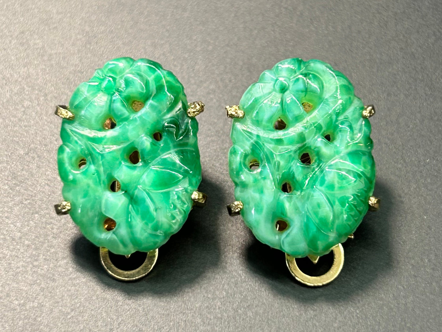 Marvella Peking Glass Clip Earrings