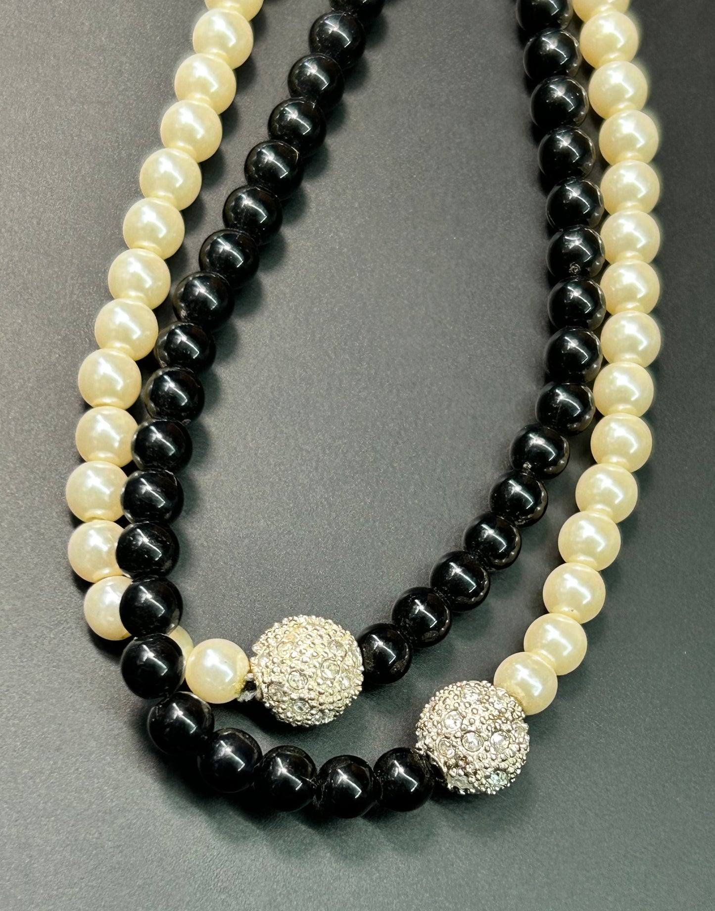 Black & White Bead Necklace