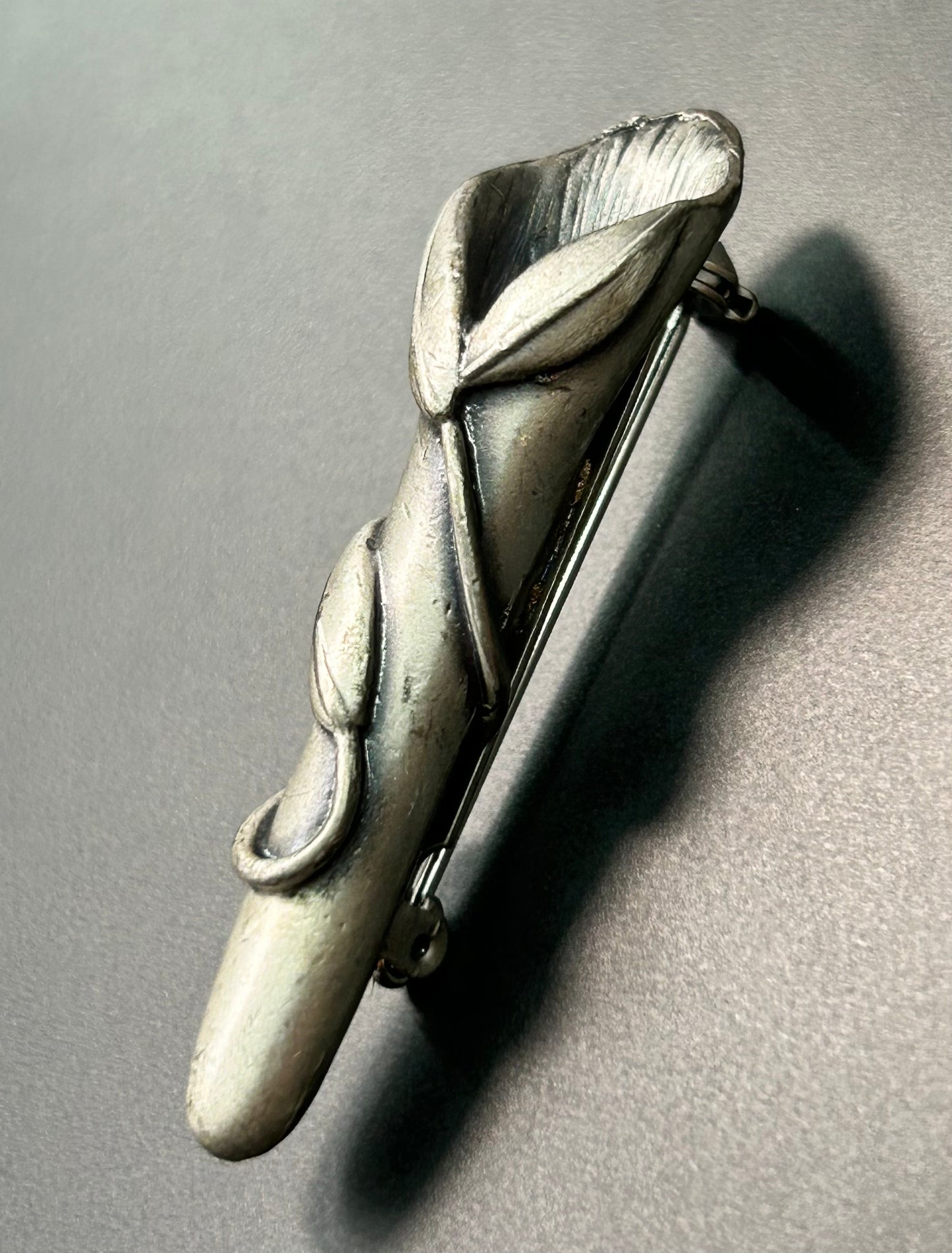 Tussie Mussie Bouquet Holder Brooch