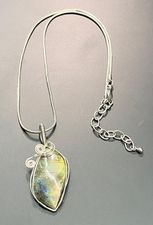 Silver Tone Labradorite Pendant Necklace