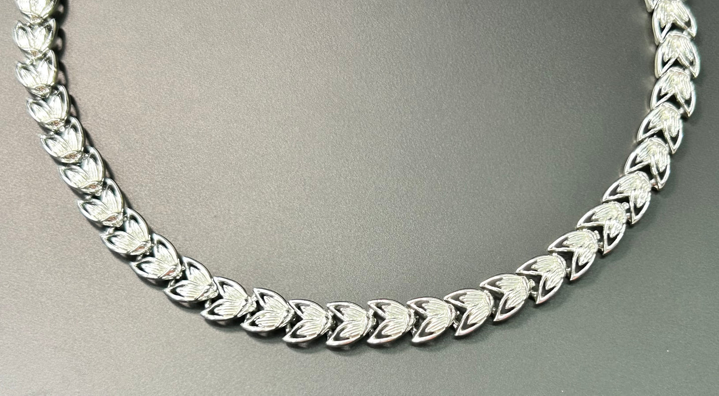 Vintage Collar Necklace