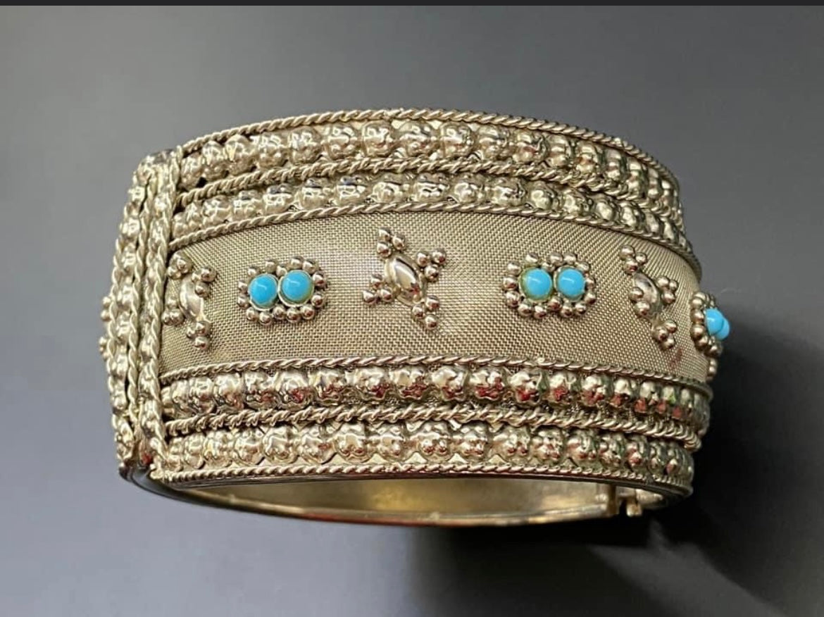 Silver Tone Bracelet