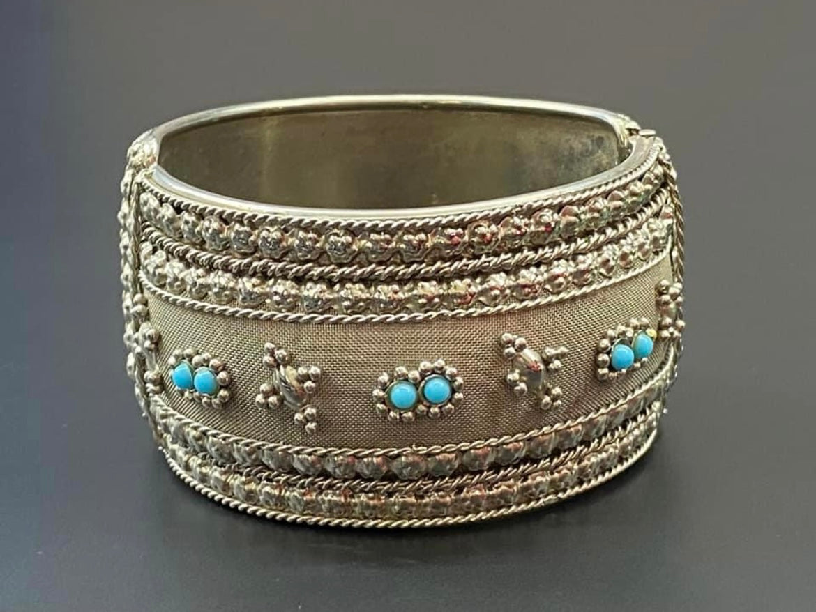 Silver Tone Bracelet