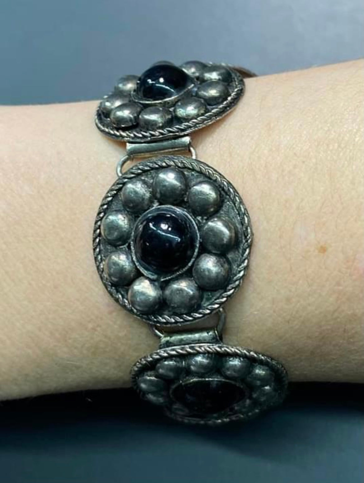 Vintage Black Resin Cabochon Bracelet