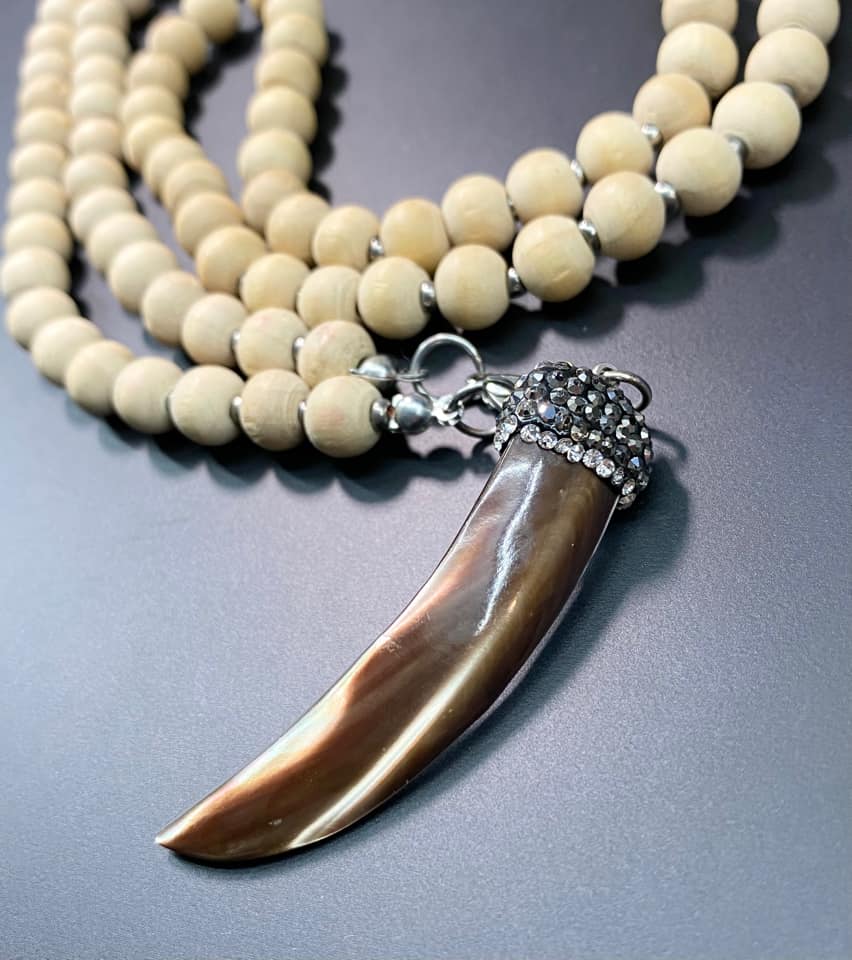 Wood Bead Shell Necklace