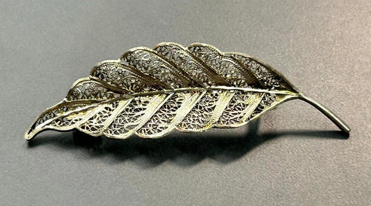 Vintage Sterling Silver Filigree Brooch