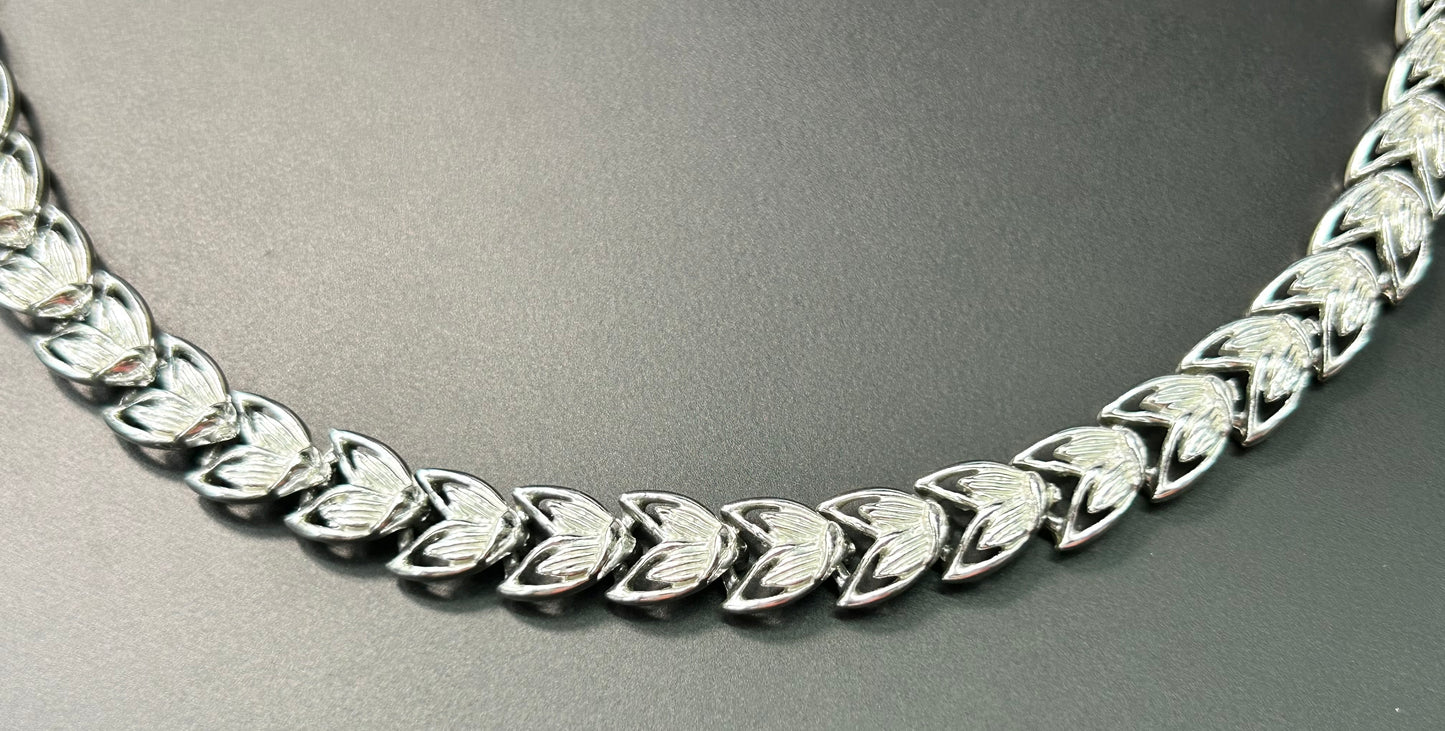 Vintage Collar Necklace