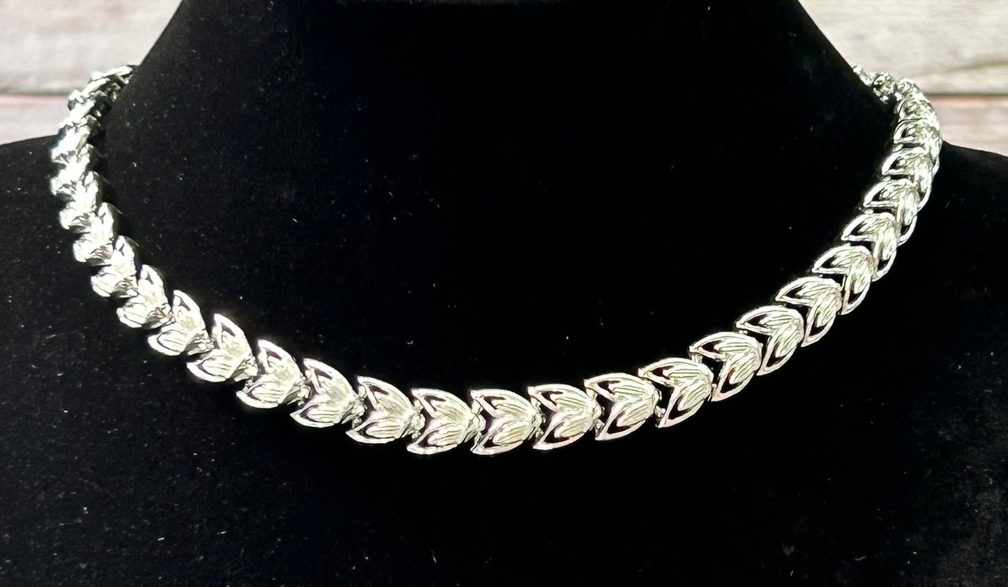 Vintage Collar Necklace