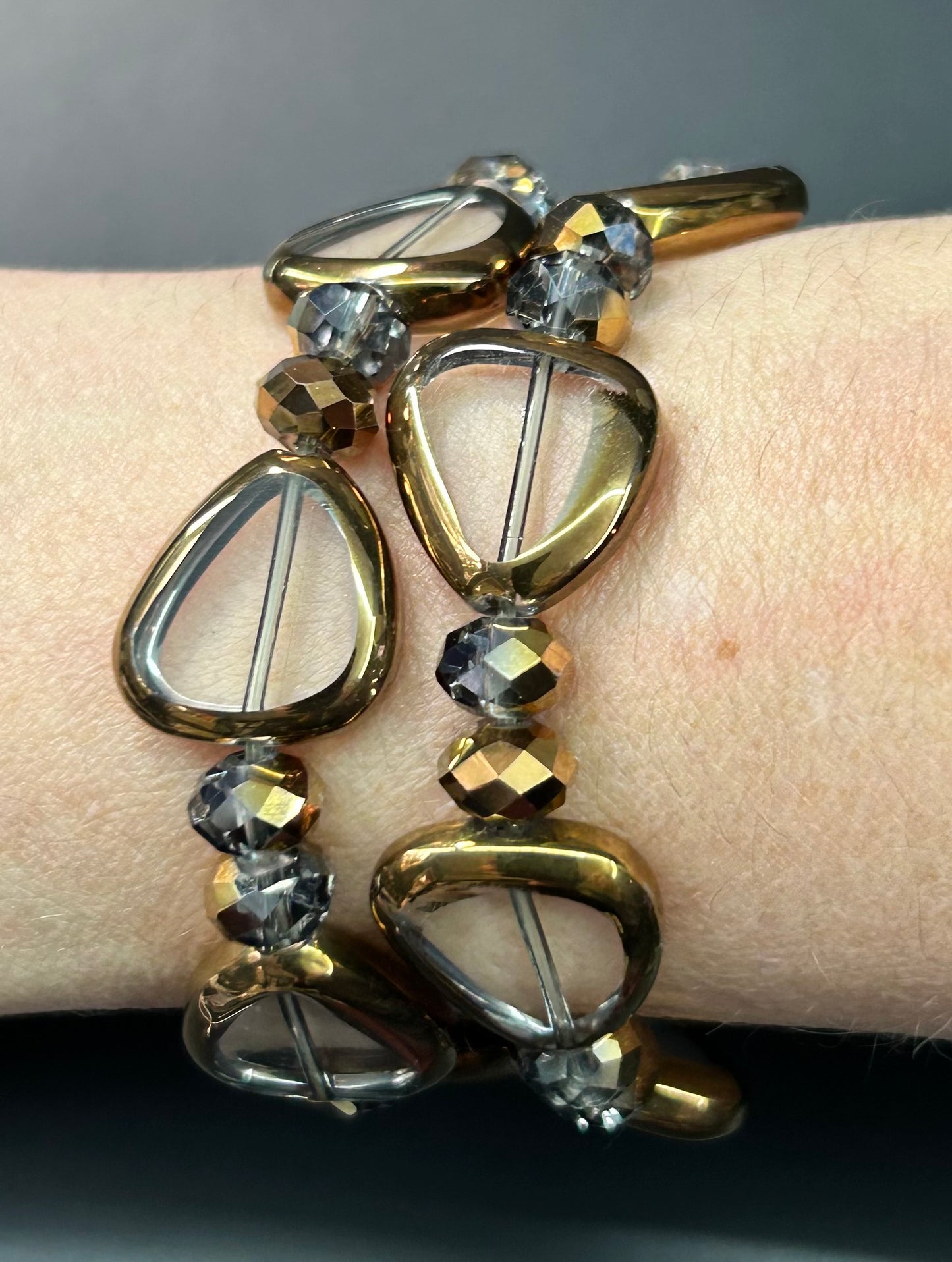 2 Glass Stretch Bracelets