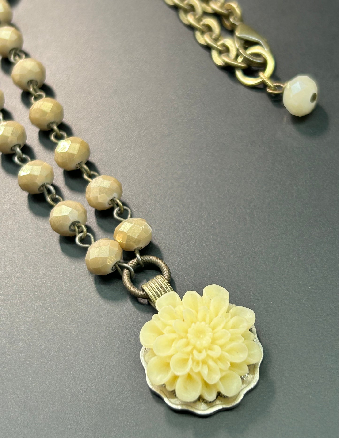 Glass Bead Flower Necklace