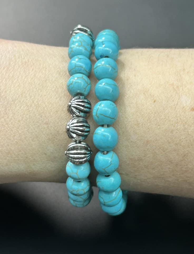 2 Dyed Stone Stretch Bracelets