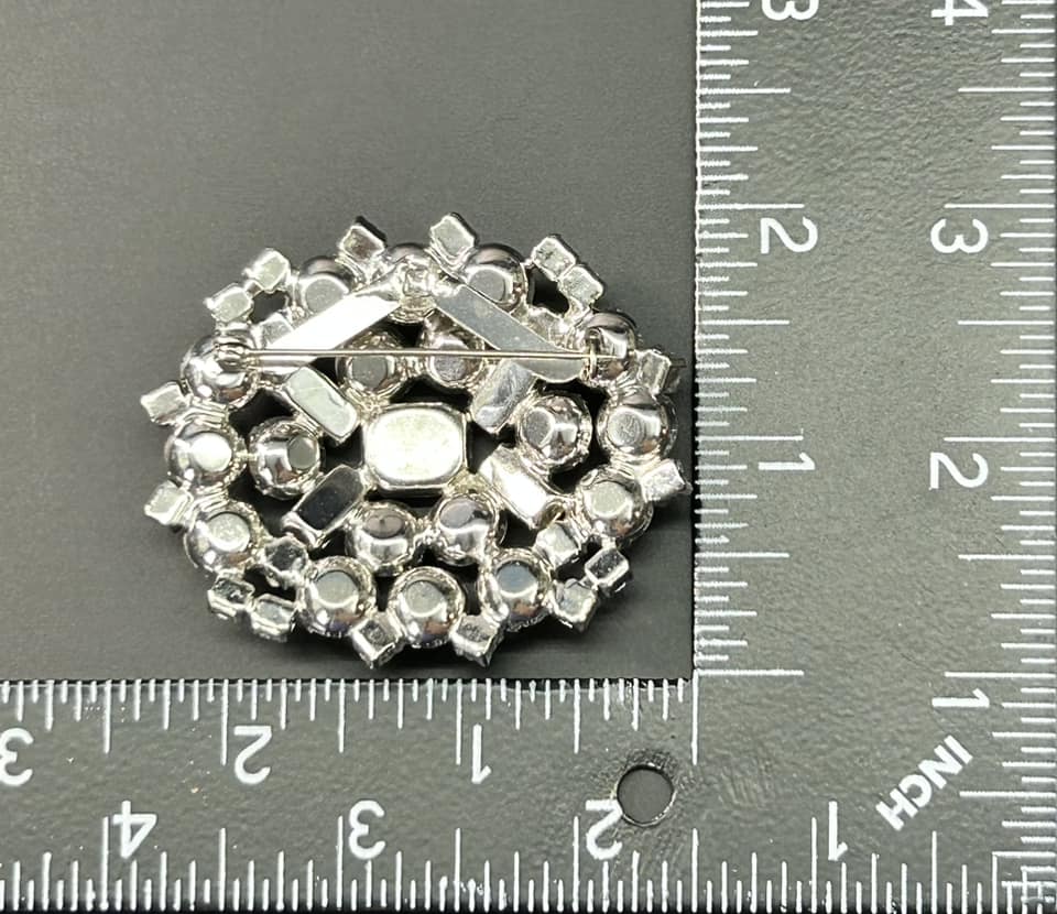 Vintage Rhinestone Brooch