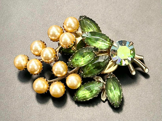 Vintage Rhinestone & Faux Pearl Brooch