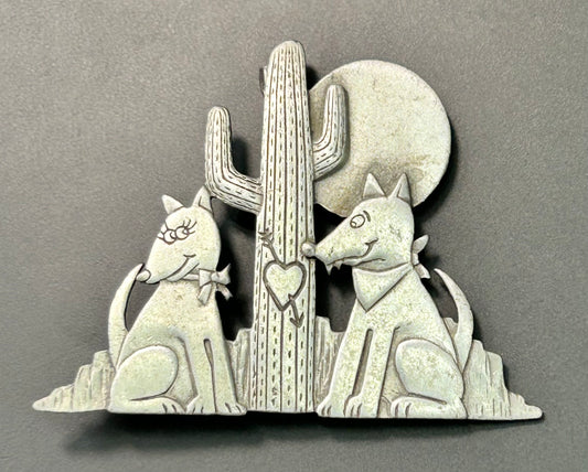 JJ Coyotes In Love Brooch