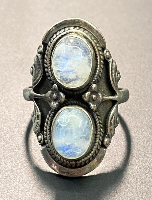 Sterling Silver Moonstone Ring