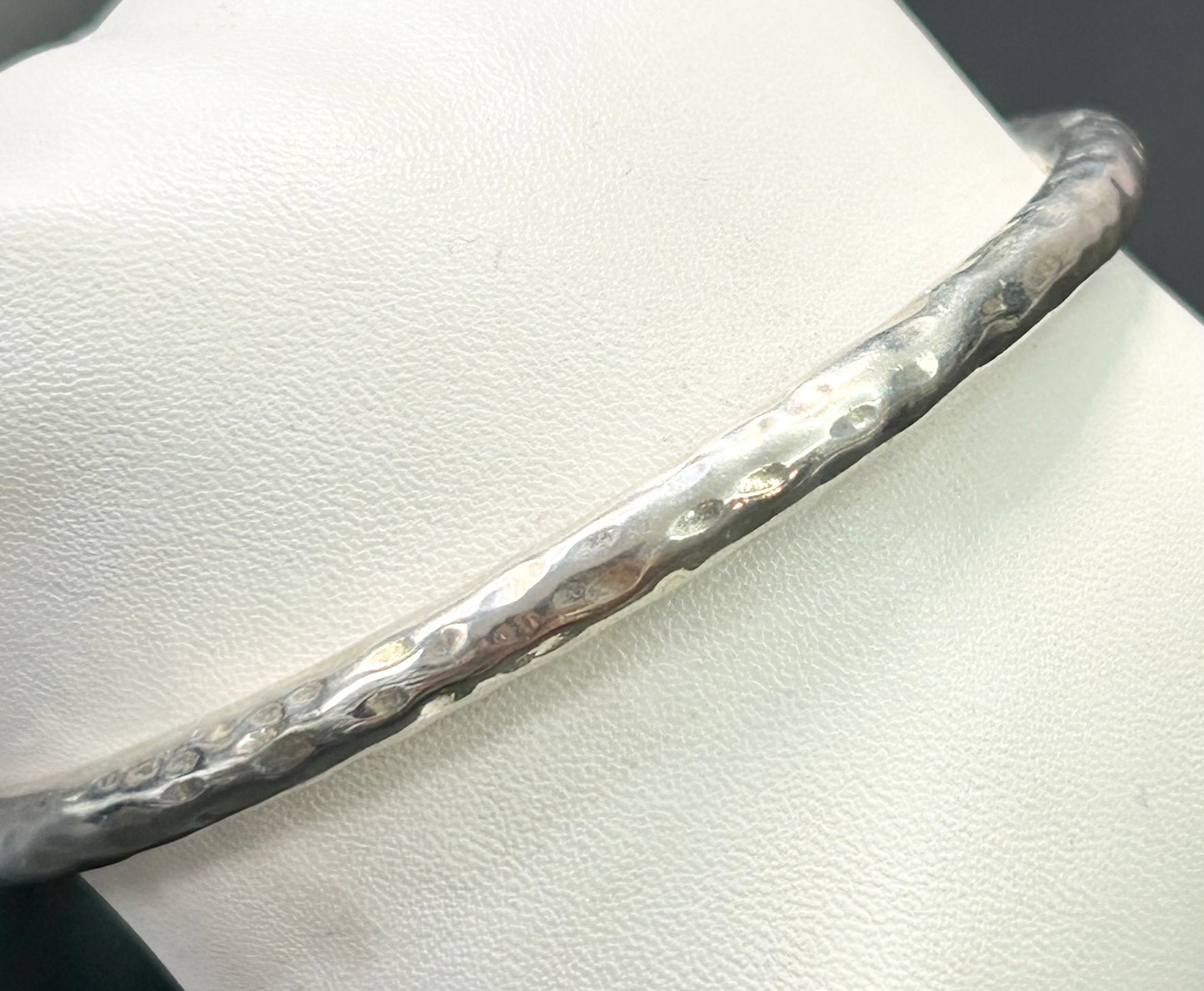 Silpada B1482 Sterling Silver Slim Bangle Bracelet