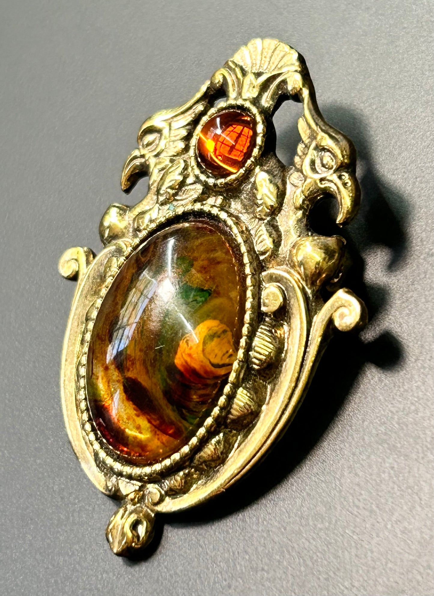 1928 Crest Brooch