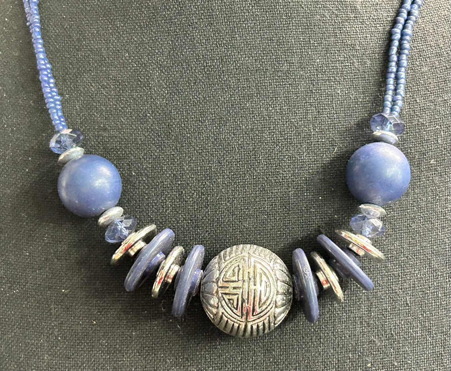 Silver Tone Bead Necklace