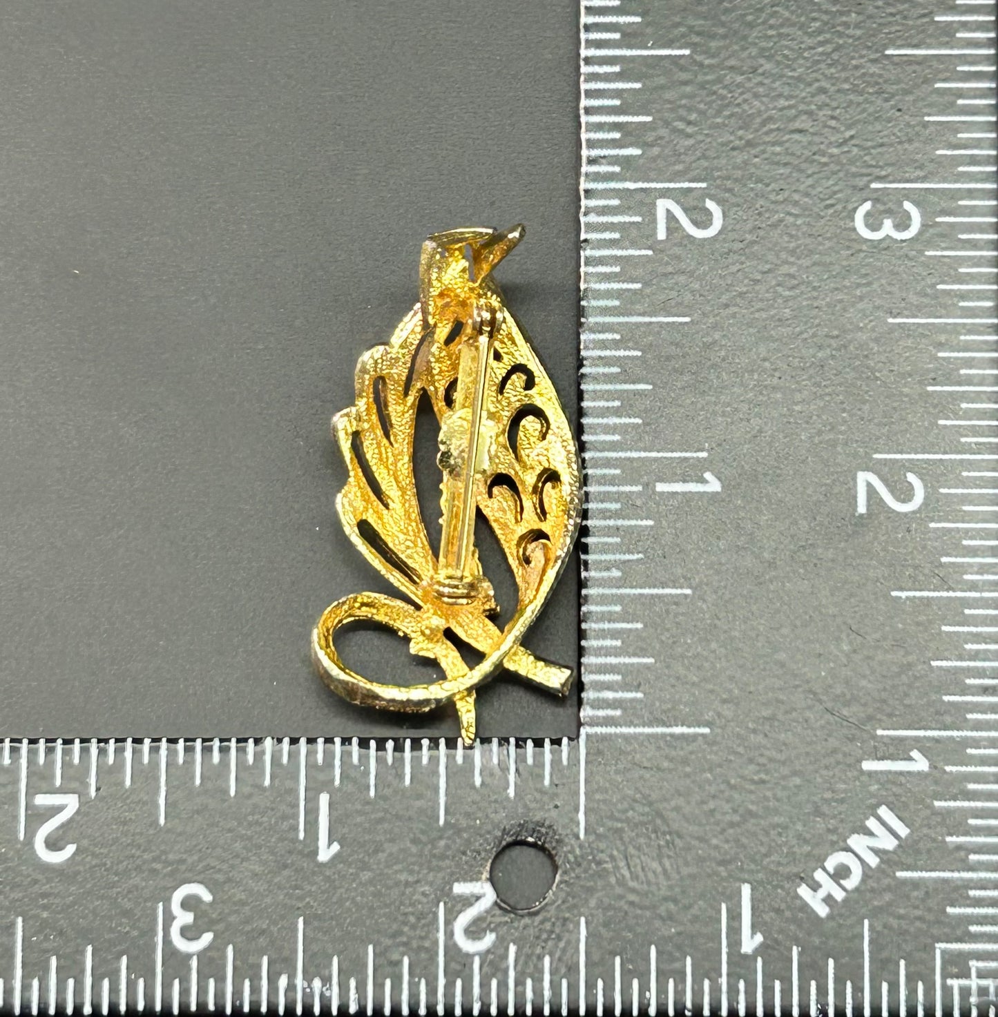 Vintage Gold Tone Brooch