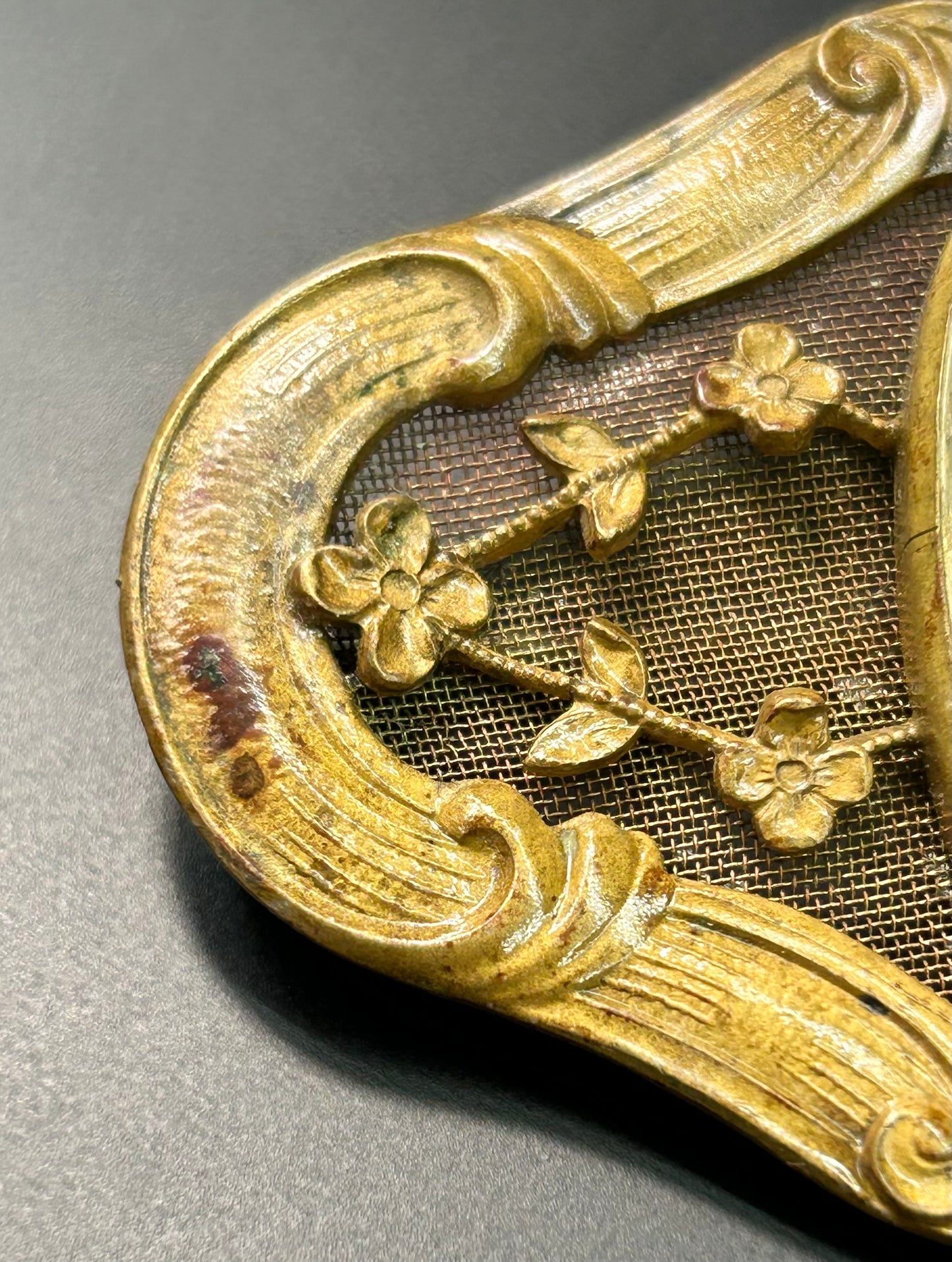 Vintage Glass Center Brooch