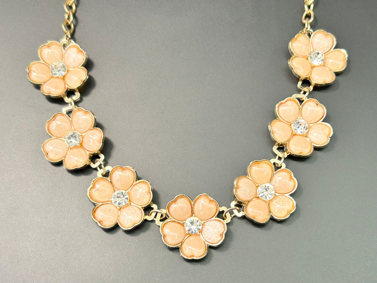 Etc! Flower Necklace