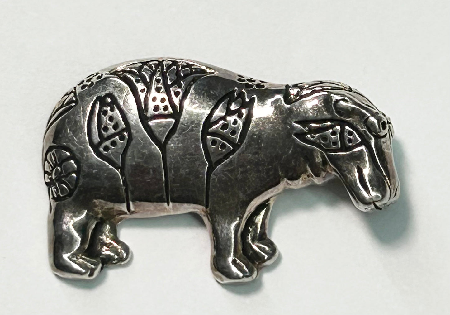 1983 MMA Hippo Brooch