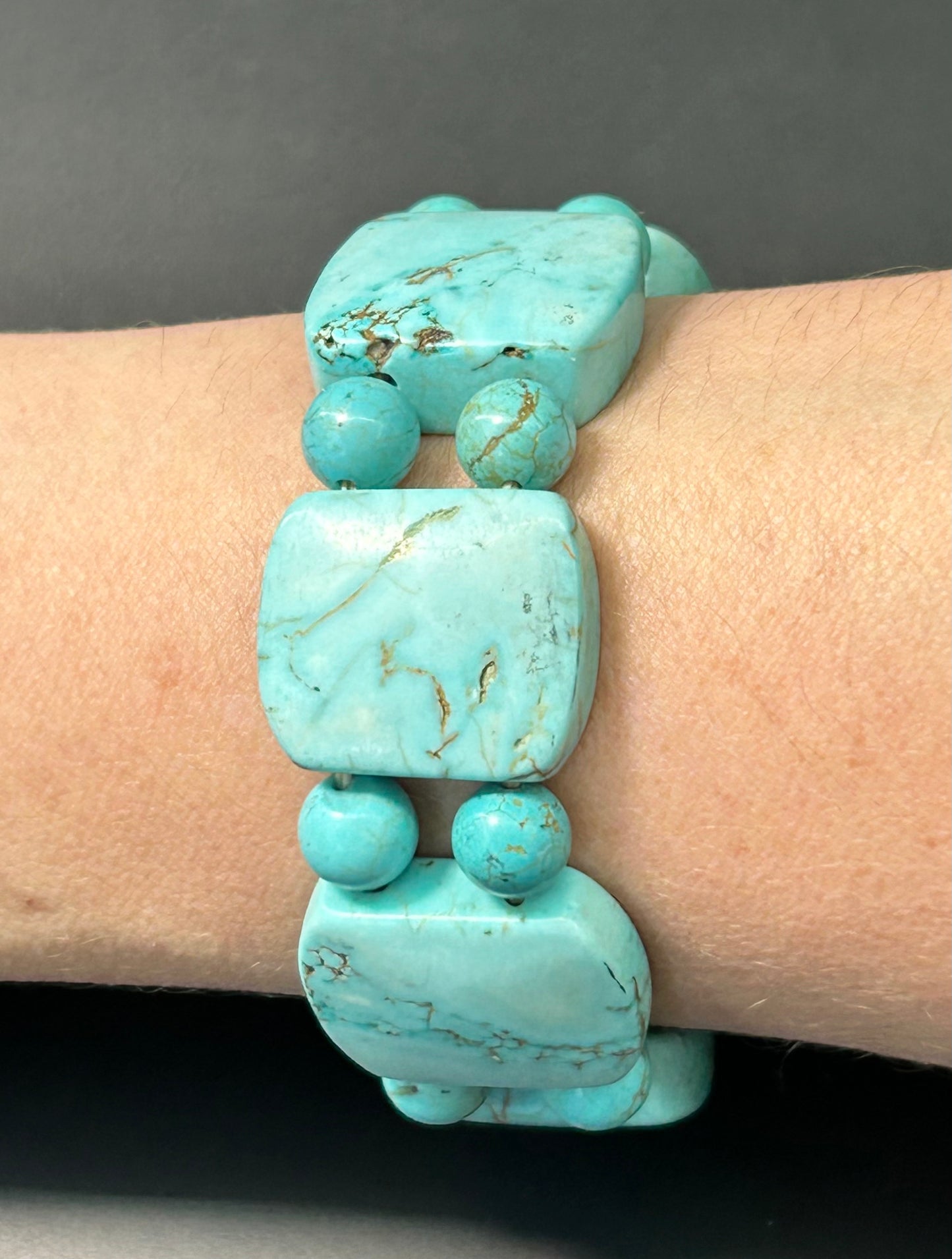 Dyed Stone Bracelet