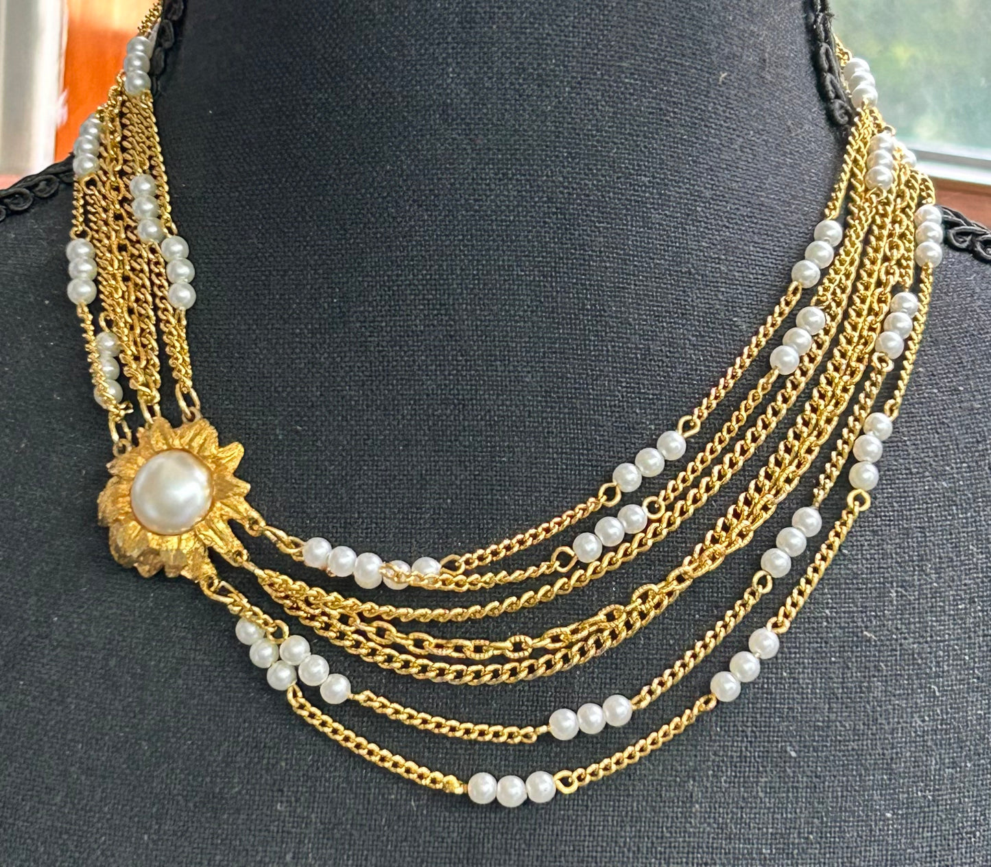 Vintage Faux Pearl Necklace