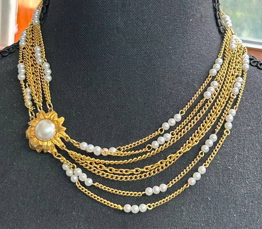 Vintage Faux Pearl Necklace