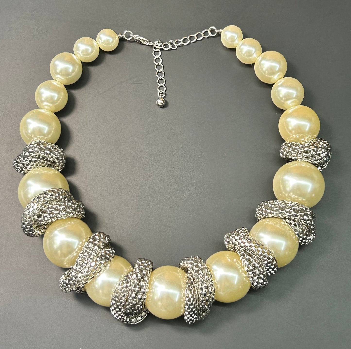 Chunky Faux Pearl Necklace